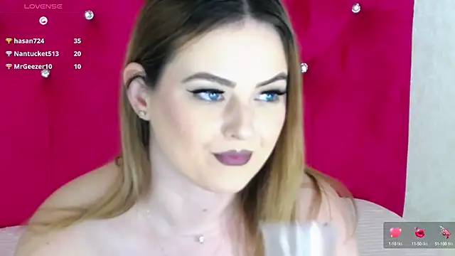 Snapshot of Erryka chatting on 02-15-25, 11:39 Erryka online show from 02-15-25, 11:39