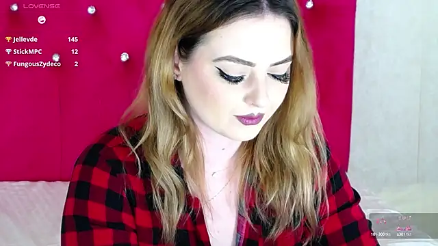 Snapshot of Erryka chatting on 02-18-25, 11:22 Erryka online show from 02-18-25, 11:22