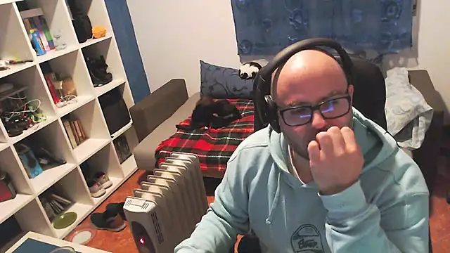 ravingr4d4 online show from 02-23-25, 09:16