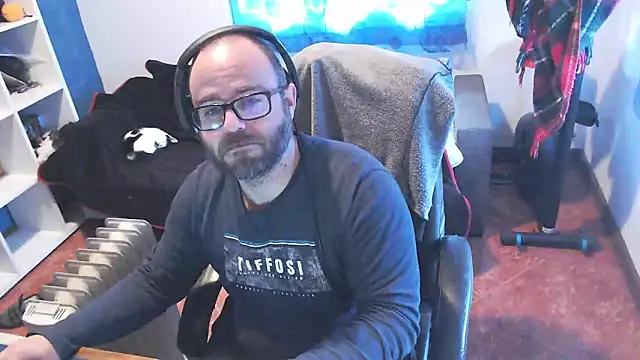 ravingr4d4 online show from 03-20-25, 12:11