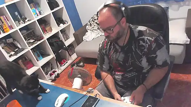 ravingr4d4 online show from 10-06-25, 09:34