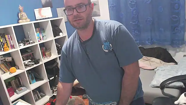 ravingr4d4 online show from 11-06-25, 11:48