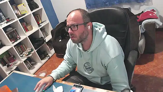 ravingr4d4 online show from 11-15-25, 10:26