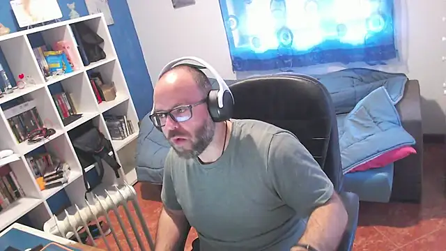 ravingr4d4 online show from 03-25-26, 09:26