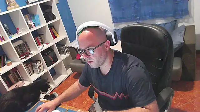 ravingr4d4 online show from 04-26-26, 10:07