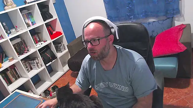 ravingr4d4 online show from 06-05-26, 11:21