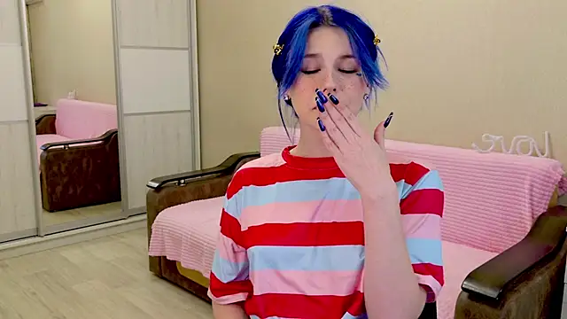 Snapshot of Alisa_Black_Star chatting on 12-22-24, 08:16 Alisa Black Star online show from 12-22-24, 08:16