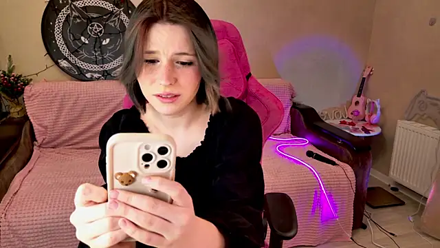 Snapshot of Alisa_Black_Star chatting on 01-12-25, 02:19 Alisa Black Star online show from 01-12-25, 02:19