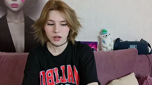 Snapshot of Alisa_Black_Star chatting on 03-13-25, 06:58 Alisa Black Star online show from 03-13-25, 06:58