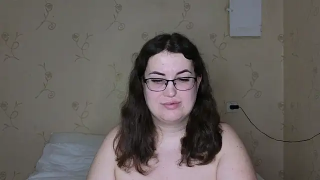 Snapshot of VladaCandy chatting on 03-21-25, 08:29 VladaCandy online show from 03-21-25, 08:29