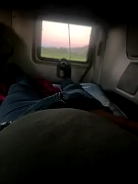 Jvlvl online show from 10-30-25, 01:07