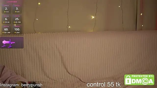 Snapshot of AnnyBangs chatting on 01-18-25, 02:33 AnnyBangs online show from 01-18-25, 02:33