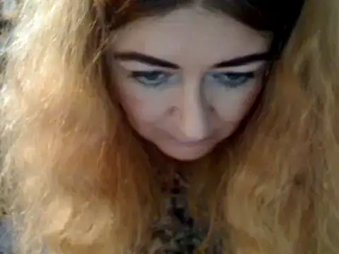 Snapshot of Helen1974 chatting on 12-24-24, 02:54 Helen1974 online show from 12-24-24, 02:54