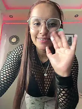 Snapshot of Seized_lust chatting on 12-11-24, 09:01 Seized lust online show from 12-11-24, 09:01