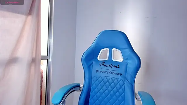 Snapshot of Edwars_03 chatting on 12-01-24, 09:26 Edwars 03 online show from 12-01-24, 09:26