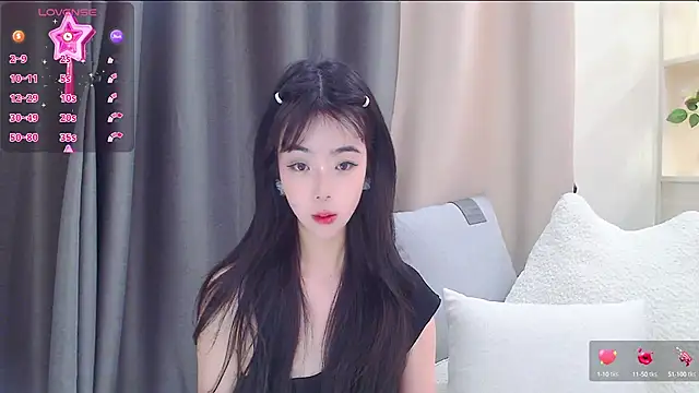 Snapshot of Duludulu_007 chatting on 01-09-25, 06:06 Duludulu 007 online show from 01-09-25, 06:06