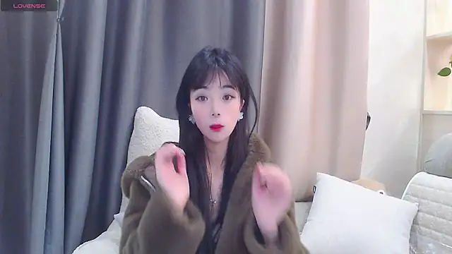 Snapshot of Duludulu_007 chatting on 02-08-25, 05:51 Duludulu 007 online show from 02-08-25, 05:51