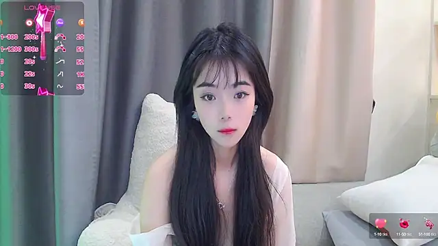 Snapshot of Duludulu_007 chatting on 02-28-25, 05:37 Duludulu 007 online show from 02-28-25, 05:37