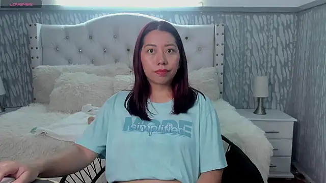 sexylaurita online show from 04-27-26, 02:26