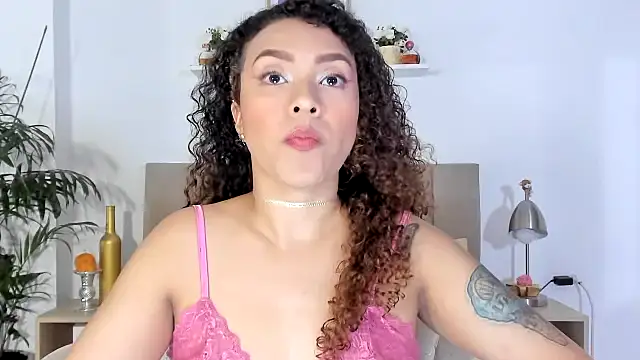 Zoe Gruber online show from 02-13-26, 12:06