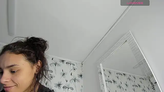 Ehotloveaxxx online show from 01-21-25, 01:22