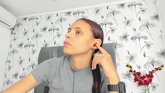 Ehotloveaxxx online show from 10-04-25, 04:38