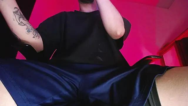 zacwatson  online show from 12-23-25, 12:08