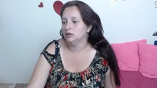 Snapshot of CristialJones_ chatting on 12-23-24, 01:45 CristialJones  online show from 12-23-24, 01:45