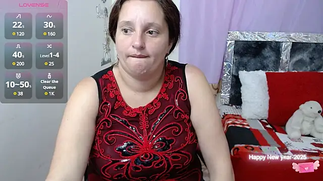 Snapshot of CristialJones_ chatting on 02-18-25, 01:33 CristialJones  online show from 02-18-25, 01:33