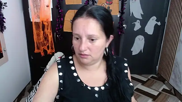 CristialJones  online show from 10-30-25, 02:18