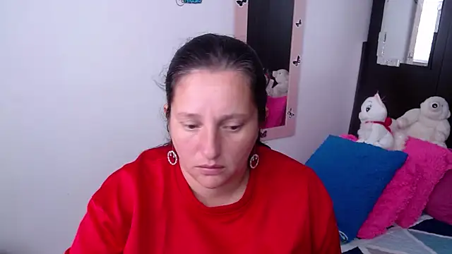 CristialJones  online show from 11-06-25, 02:40