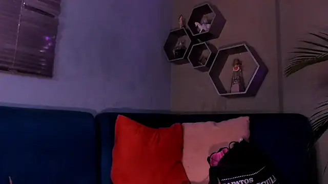 Sussy Bell01 online show from 02-22-25, 07:58