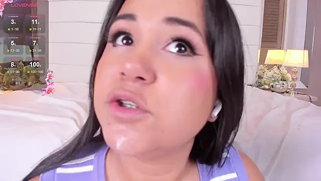 Lilly 2809  online show from 03-21-25, 07:22