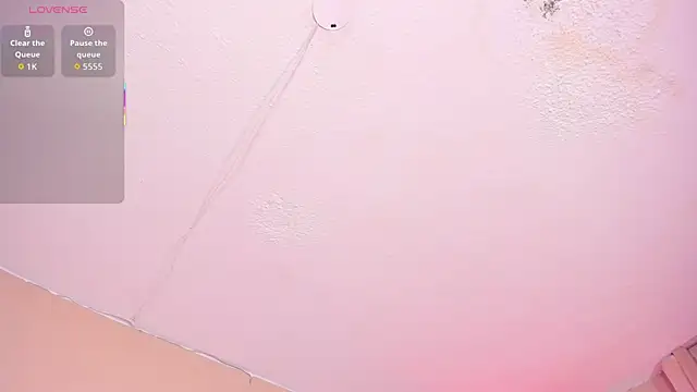 Lilly 2809  online show from 04-23-26, 04:14