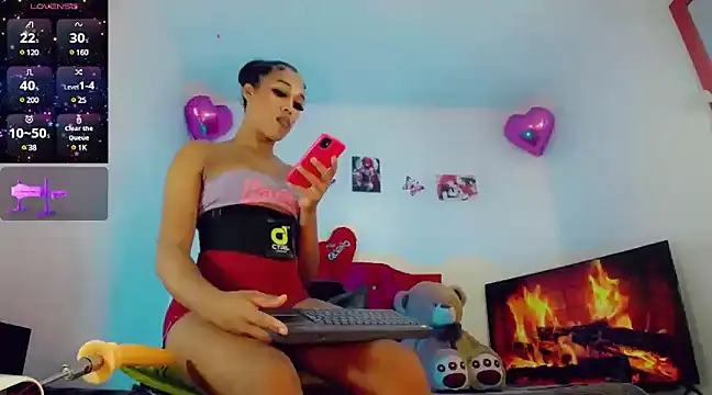 Snapshot of _ChanellR_ chatting on 01-23-25, 01:30  ChanellR  online show from 01-23-25, 01:30