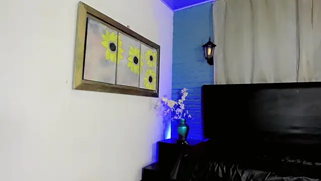  ChanellR  online show from 05-02-26, 11:04
