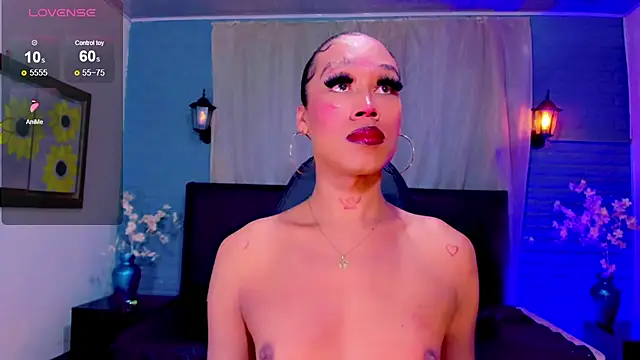  ChanellR  online show from 05-09-26, 11:04