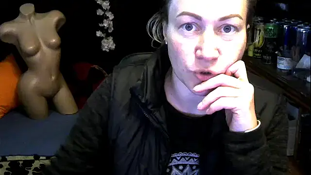 wLESLYMOSw online show from 10-23-25, 09:30