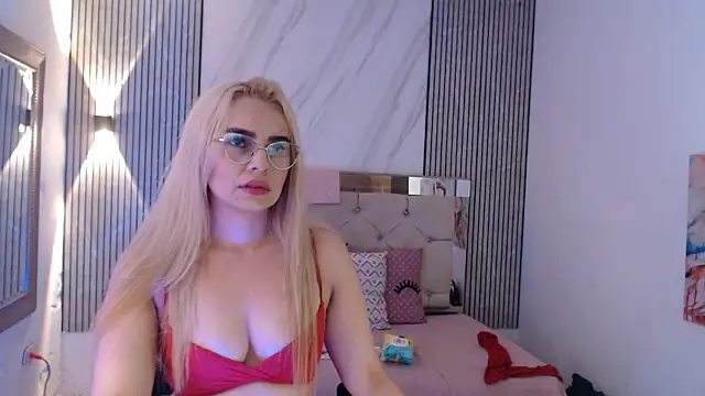 ashley  tylor online show from 03-02-26, 02:03