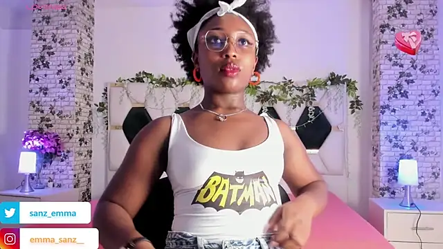 EmmaSanzz  online show from 02-03-25, 11:31