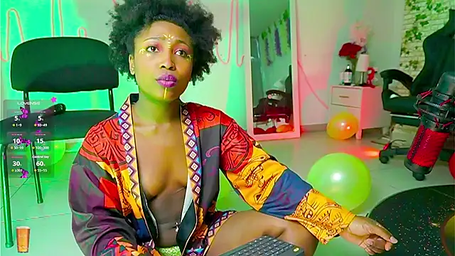 EmmaSanzz  online show from 09-28-25, 11:37