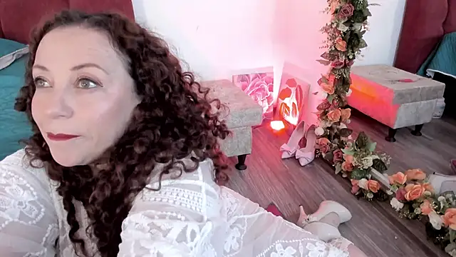 Snapshot of pamela_bell chatting on 09-22-25, 02:41 pamela bell online show from 09-22-25, 02:41