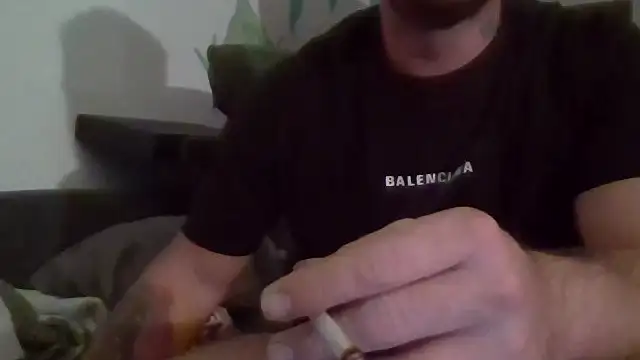 Snapshot of Fuckbuddy36 chatting on 09-23-25, 03:42 Fuckbuddy36 online show from 09-23-25, 03:42