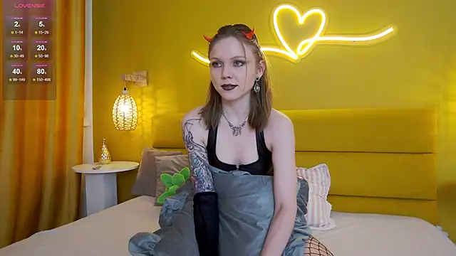 lessysweety online show from 01-17-26, 03:44