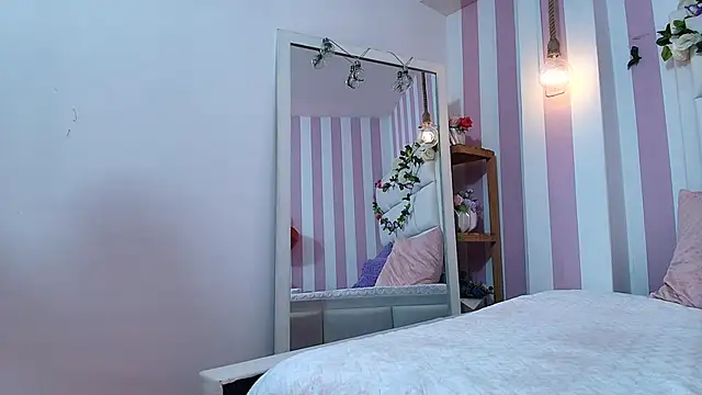 Carolina hernandez22 online show from 02-14-25, 07:44