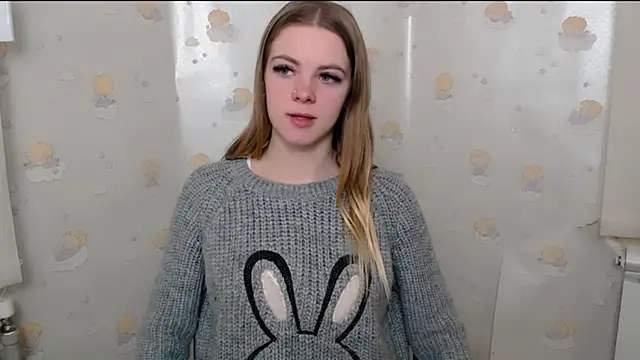 Snapshot of AliceFlirtt_ chatting on 01-03-25, 11:14 AliceFlirtt online show from 01-03-25, 11:14