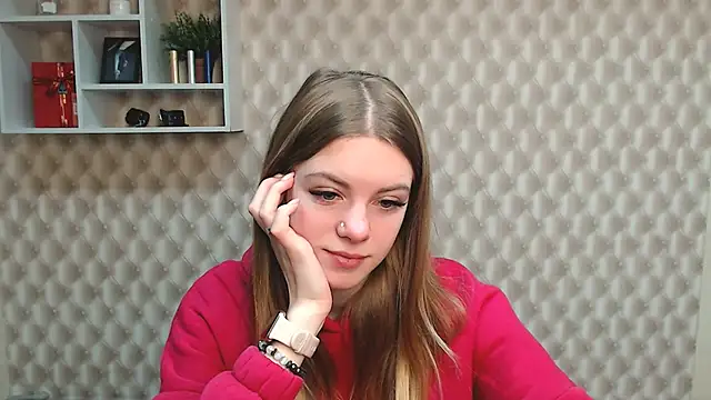 Snapshot of AliceFlirtt_ chatting on 02-19-25, 07:50 AliceFlirtt online show from 02-19-25, 07:50