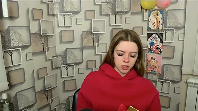 Snapshot of AliceFlirtt_ chatting on 03-01-25, 11:28 AliceFlirtt online show from 03-01-25, 11:28