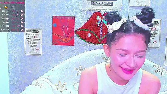 Snapshot of Vanessa_Florence chatting on 12-16-24, 12:48 Vanessa Florence online show from 12-16-24, 12:48