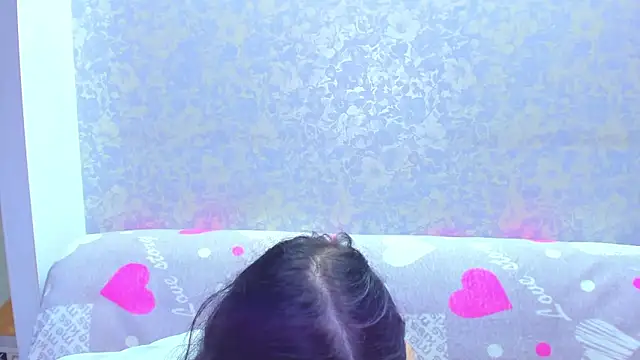 Vanessa Florence online show from 04-23-26, 01:07